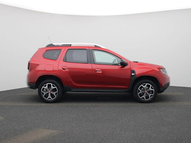 Dacia DUSTER 1.3 TCe Tech Road | Camera | Blind Spot Warning | Climate Control | Full-Map Navigatie | Cruise Control & Snelheidsbegrenzer | Automatische Verlichting | DAB-Radio | Apple Carplay & Android Auto