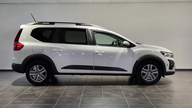 Dacia Jogger 1.0 TCe 110 Expression 7p. | Navigatie | Camera