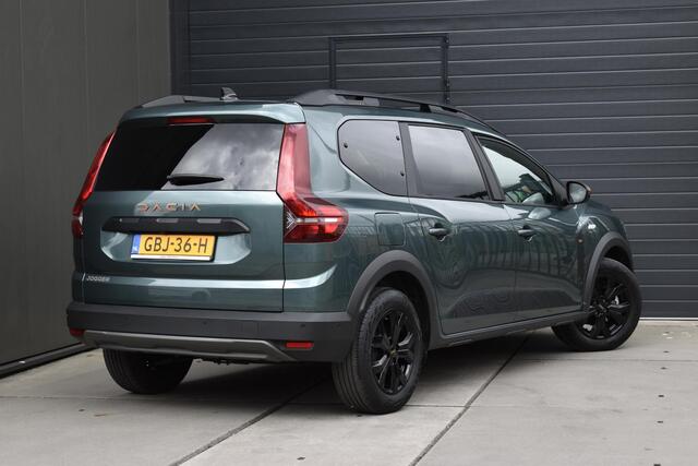 Dacia Jogger TCe 110 Extreme | 7 PERSOONS | CAMERA | NAVI | STOELVERWARMING | APPLECARPLAY/ANDROIDAUTO | CRUISE CONTROL | CLIMATE CONTROL | PDC | LMV