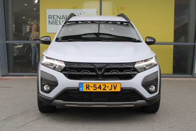 Dacia Jogger 1.0 TCe 100 Bi-Fuel Extreme 5p. | MATGRIJS | TREKHAAK AFNEEMBAAR | LM VELGEN | CAMERA | BLIND SPOT | PARKEERSENSOREN | AIRCO | CRUISE CONTROL | APPLE CARPLAY