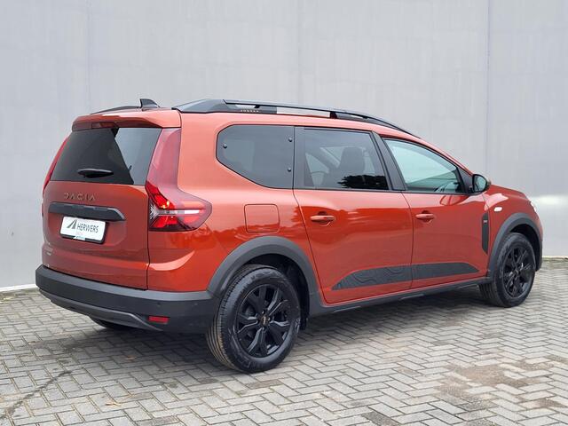 Dacia Jogger 1.6 Hybrid 140 Extreme 7p. Automaat / 7- persoons / Pack Assist / Achteruitrijcamera / Verwarmde voorstoelen / Automatische airco