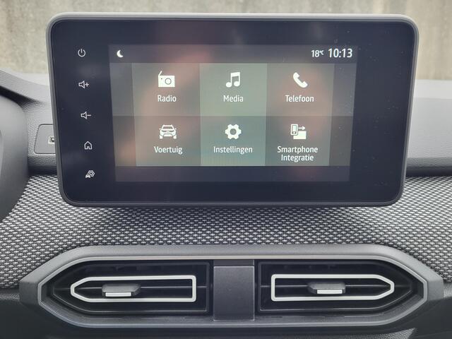 Dacia Jogger 1.6 Hybrid 140 Expression 7p. Automaat / 7- persoons / Pack Assist / Achteruitrijcamera / Verwarmde voorstoelen / Automatische airco