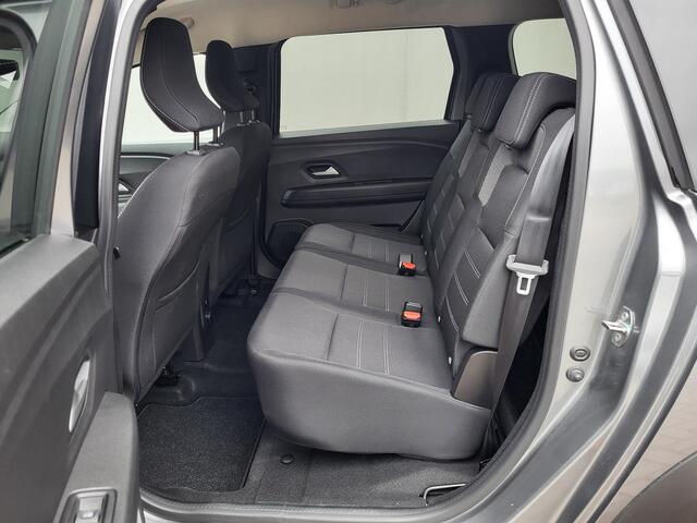 Dacia Jogger 1.6 Hybrid 140 Expression 7p. Automaat / 7- persoons / Pack Assist / Achteruitrijcamera / Verwarmde voorstoelen / Automatische airco