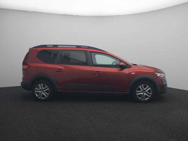 Dacia Jogger TCe 110 Comfort 5p. | Elektronisch geregelde airconditioning | Media Nav EU met Apple CarPlay & Android Auto | Pack Assist met sensoren v+a en achteruitrijcamera | Trekhaak |