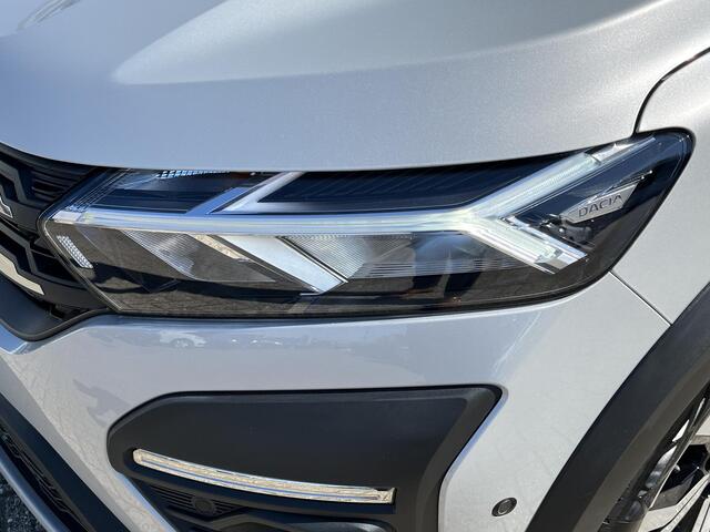 Dacia Jogger 1.0 TCe Bi-Fuel Comfort 5p. PARKEERSENSOREN + CAMERA / CRUISE CONTROL / AIRCO / LICHT METAAL / APPLE CARPLAY ANDROID AUTO