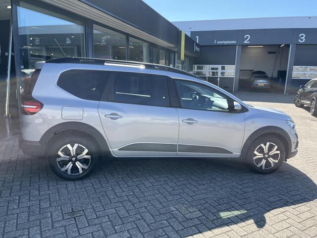 Dacia Jogger 1.0 TCe Bi-Fuel Comfort 5p. PARKEERSENSOREN + CAMERA / CRUISE CONTROL / AIRCO / LICHT METAAL / APPLE CARPLAY ANDROID AUTO
