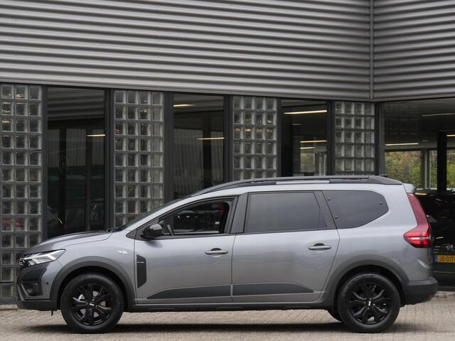 Dacia Jogger 1.6 HYBRID EXTREME/ PACK ASSIST/ 7-PERSOONS/ NL-AUTO
