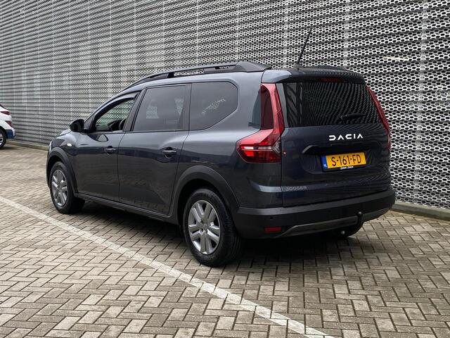Dacia Jogger 1.0 TCe 100 ECO-G Expression 7p. / Airco / Trekhaak / Cruise controle / Parkeersensoren achter /