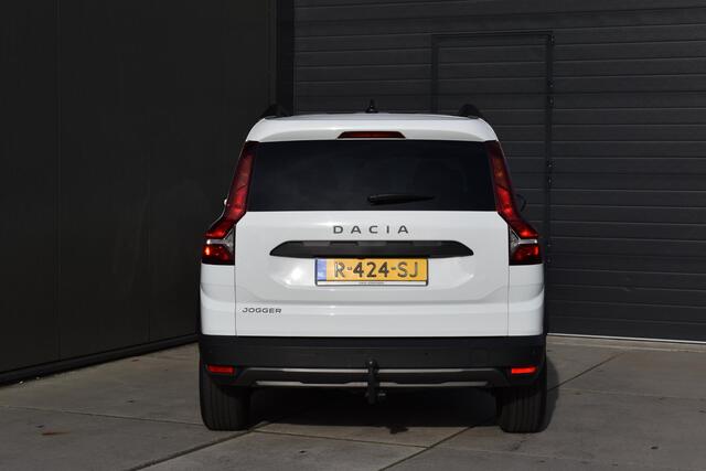 Dacia Jogger TCe 100 Bi-Fuel Extreme | 7 PERSOONS | CAMERA | TREKHAAK | NAVI | CRUISE CONTROL | CLIMATE CONTROL | APPLECARPLAY/ANDROIDAUTO | PDC | LMV