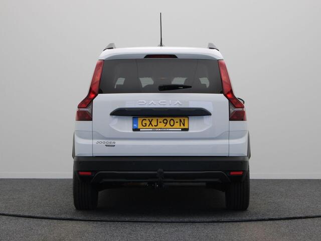 Dacia Jogger Hybrid 140pk Expression 5p. | Trekhaak | Cruise Control | Airco | Apple Carplay en Android Auto |