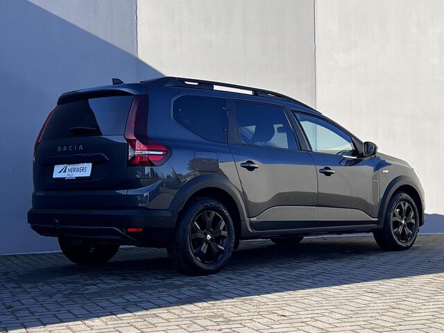 Dacia Jogger 1.0 TCe 110 Extreme 7p. / Zeven persoons / Trekhaak 1.200 kg / Navigatie / Stoelverwarming / Achteruitrijcamera / Dode hoek detectie / Apple Carplay Android / 16" LM wielen /