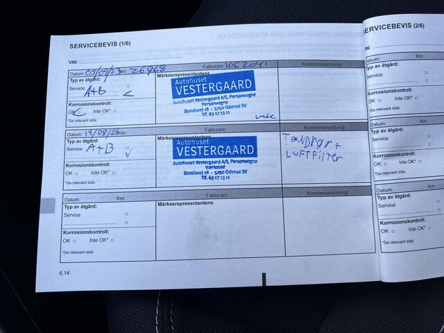 Dacia Jogger 1.0 TCe 110 Extreme 7p. / Zeven persoons / Trekhaak 1.200 kg / Navigatie / Stoelverwarming / Achteruitrijcamera / Dode hoek detectie / Apple Carplay Android / 16" LM wielen /