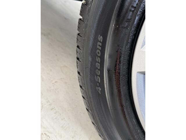 Dacia SANDERO Stepway 1.0 TCe 90 Extreme / Automaat / Climate Control / Cruise Control / Apple CarPlay/Android Auto / Allseasonbanden /