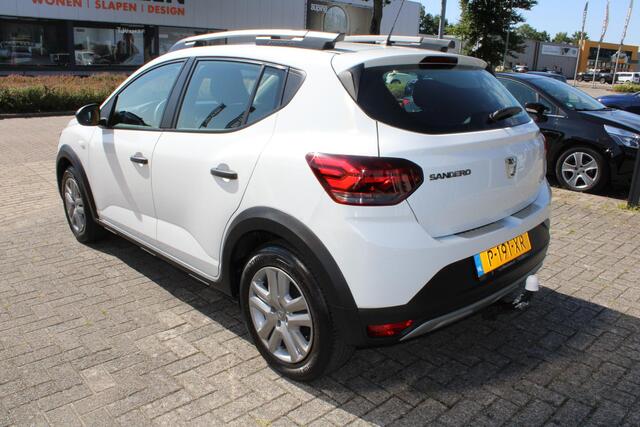Dacia SANDERO Stepway TCe 100 Bi-Fuel Essential | Trekhaak | NL auto | 1e eig | Dealeronderhouden |