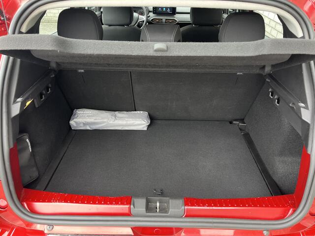 Dacia SANDERO Stepway 1.0 TCe 100 Bi-Fuel Comfort | Trekhaak | All-Season banden | Navigatie | Achteruitrijcamera |