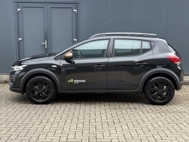 Dacia SANDERO Stepway TCe 110PK Extreme / Stoelverwarming / Apple Carplay / Navigatie / Achteruitrijcamera / Cruise Control / Dodehoek Detectie