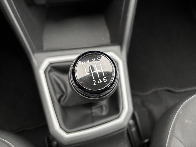 Dacia SANDERO Stepway 1.0 TCe 100 ECO-G Expression PARKEERSENSOREN / AIRCONDITIONING / MULTIMEDIA INCL. APPLE & ANDROID CARPLAY / CRUISE CONTROL