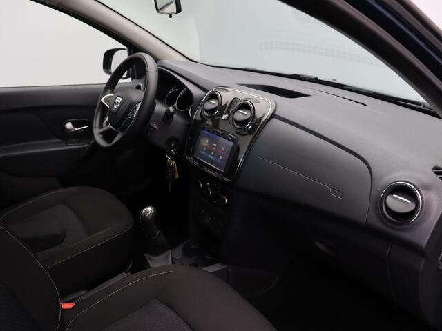 Dacia SANDERO 0.9 TCe SL Royaal | Navigatie | Parkeersensoren achter | Cruise control | Airco |