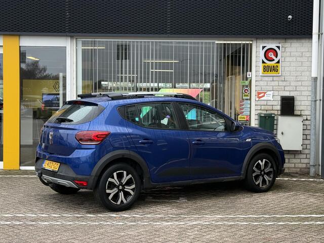 Dacia SANDERO Stepway 1.0 TCe 100 Bi-Fuel Comfort | Trekhaak | NAP | Achteruitrijcamera | Climate Control | Key-less | DAB | LED | Cruise Control | Lichtmetaal |