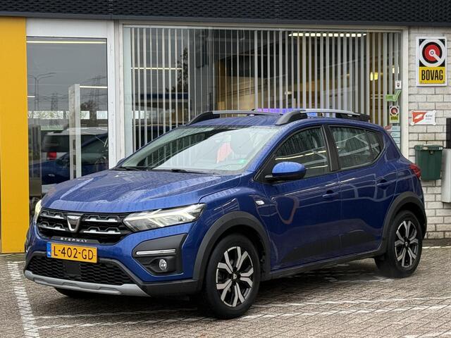 Dacia SANDERO Stepway 1.0 TCe 100 Bi-Fuel Comfort | Trekhaak | NAP | Achteruitrijcamera | Climate Control | Key-less | DAB | LED | Cruise Control | Lichtmetaal |