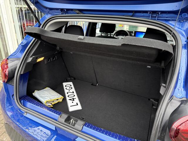 Dacia SANDERO Stepway 1.0 TCe 100 Bi-Fuel Comfort | Trekhaak | NAP | Achteruitrijcamera | Climate Control | Key-less | DAB | LED | Cruise Control | Lichtmetaal |