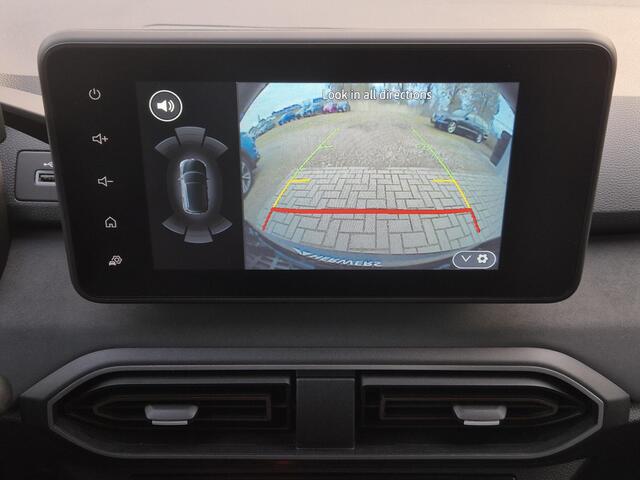 Dacia SANDERO Stepway 1.1 TCe 110 Extreme Handgeschakeld / Fabrieksgarantie tot 12-2027 / Pack Extreme / Allseason banden / Stoelverwarming / Cruise control / Achteruitrijcamera / Apple Carplay Android Auto / Keyless Entry/Start /