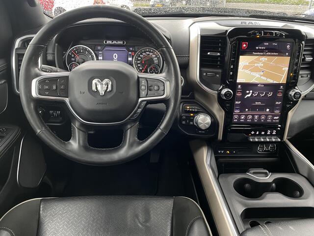 Dodge 1500 Ram 5.7 V8 4x4 Crew Cab 5'7 Laramie ?NAVI?LUCHTVERING?LED?PANORAMADAK?ADAPTIVE CRUISE?22"?63DKM