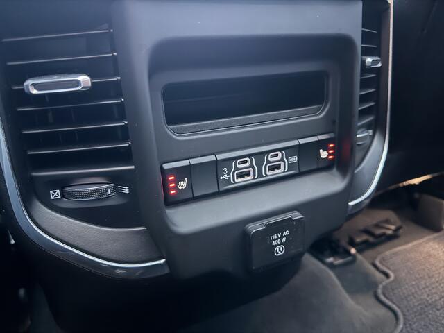 Dodge 1500 Ram Laramie Night | Pano | H&K | Uitlaatklep