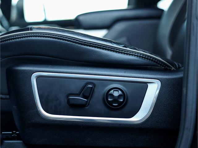 Dodge 1500 Ram 5.7 V8 4x4 Crew Cab Laramie | Luchtvering | stoel/stuur verwarming | 4x4| 22 inch velgen