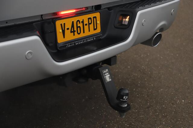 Dodge 1500 Ram 5.7 V8 4x4 Quad Cab 6'4 Laramie Silver / Black Trekhaak Schuifdak Leder Alpine Sound 20 inch LMV Stuur & Stoelverwarming 3500KG Trekgewicht