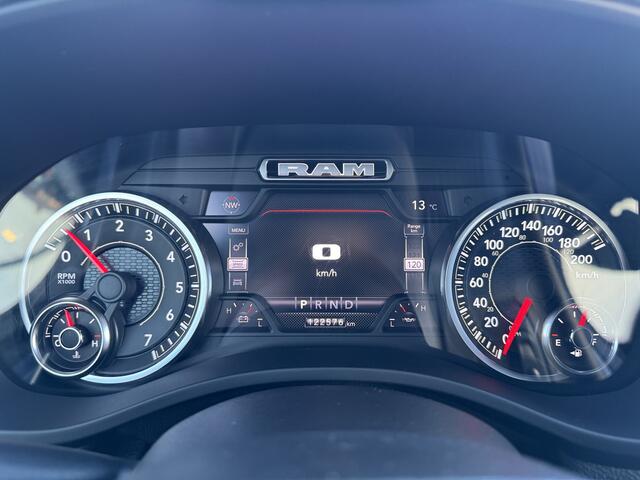 Dodge 1500 Ram Laramie Sport | Alpine | Achteruitrijcamera | Draadloos Apple Carplay