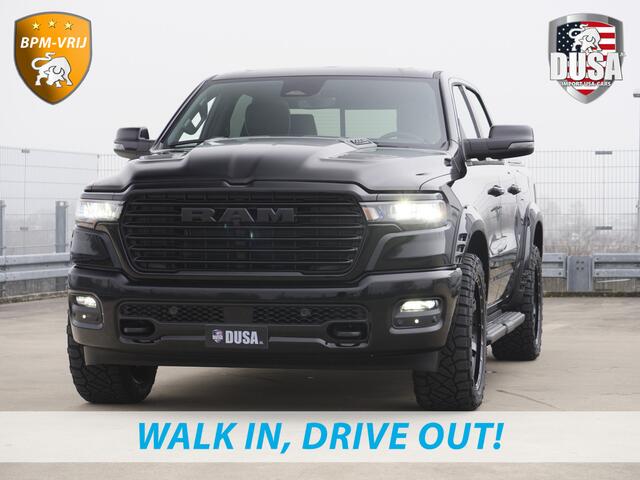 Dodge 1500 RAM | Laramie | Night Edition | 3.0L I6 Hurricane | Crew Cab | 4X4 | INCL BPM-VOORDEEL | Niveau regeling | 14,4-inch Touchscreen | Passenger Display | Getoonde accessoires zijn verkrijgbaar tegen meerprijs