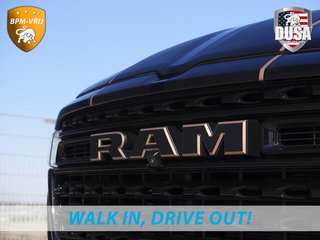 Dodge 1500 RAM | | Limited | Night | 3.0L Twin-Turbo I6 | High Output | RAMBOX Passenger Display | 14,4 Touch Screen | Harman Kardon | INCL BPM-VOORDEEL Getoonde accessoires zijn verkrijgbaar tegen meerprijs