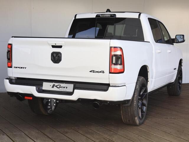 Dodge 1500 Ram 5.7 V8 4x4 Crew Cab Sport Night edition | Elektrisch Sidebars | Pano-Dak | Groot Navi | eTorque |