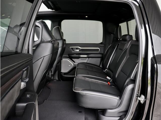 Dodge 1500 Ram 3.0 Hurricane 430PK Crew Cab Laramie Night Premium | Cover | LPG | Luchtvering | Bijrijders Scherm |