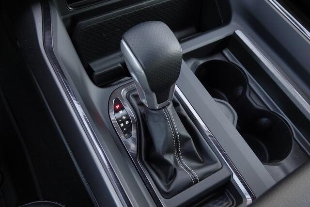 Dodge 1500 Ram Laramie GT 5.7 401Pk 4x4 Crew Cab | Etorque | Luchtvering | Panoramadak | 22''