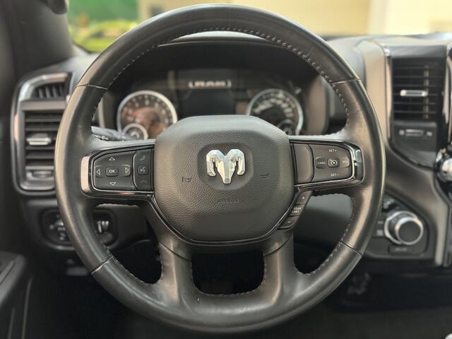 Dodge 1500 Ram 5.7 V8 4x4 BTS 6 ZITS!