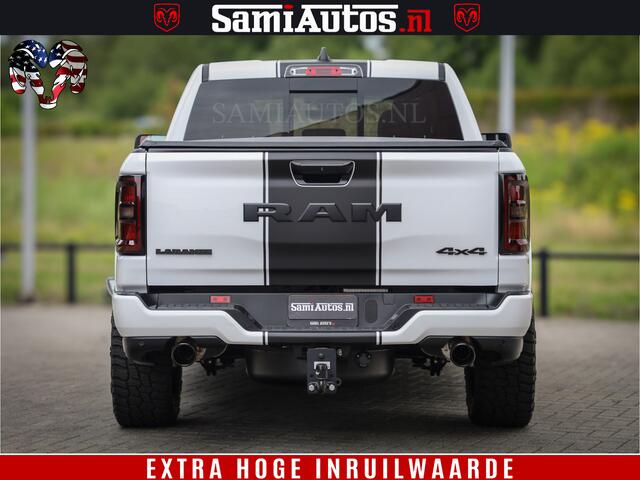 Dodge 1500 RAM Night Premium | Full Option | De Meest Luxe Pick-Up in zijn Klasse | Comfortabele Dubbele Cabine met Royale 5 Zitplaatsen | BPM vrij | Nu Leverbaar uit Voorraad | Voorraad Nr 2230 - 8765