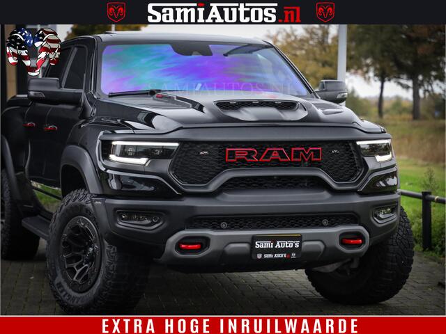Dodge 1500 RAM TRX 702 PK 6.2 V8 | RED LINE | HELLCAT | RODE STIKSELS | BOM VOL | 4x4 Crew Cab | DUBBELE CABINE DC | 5 PERSOONS | DIAMOND BLACK PEARL | EERSTE EIGENAAR | TOP STAAT |