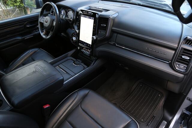 Dodge 1500 Ram 5.7 V8 4x4 Crew Cab Limited Luchtvering Pano ACC HK 360cam Stoelverkoeling