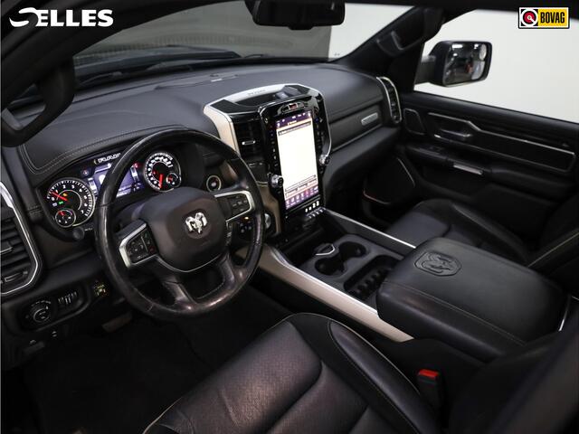 Dodge 1500 Ram 5.7 V8 4x4 Crew Cab Laramie | Night Package | Cut Out | LPG Onderbouw