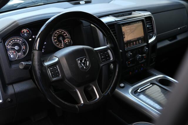 Dodge 1500 Ram 5.7 V8 4x4 Crew Cab 5'7 Limited Panorama Leer Camera Navi