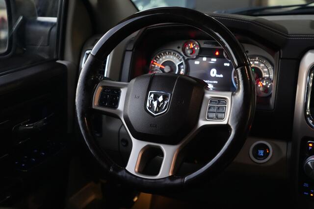 Dodge 1500 Ram 5.7 V8 Quad Cab 6'4 Longhorn Edition 402pk Panoramadak/Trekhaak/Camera