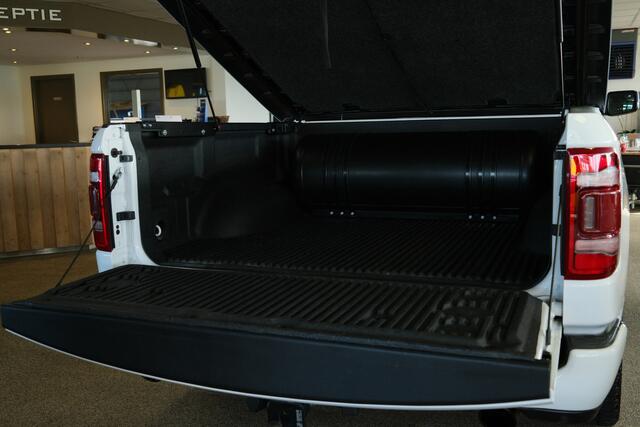 Dodge 1500 Ram 5.7 V8 4x4 Crew Cab Laramie Apple carplay, 22"inch, Groot scherm, 310L LPG!