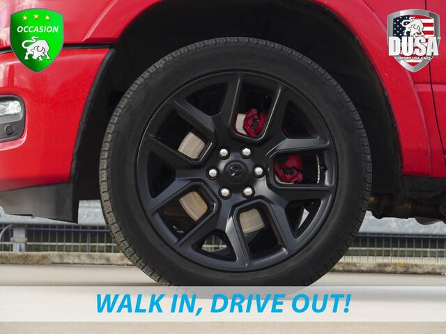 Dodge 1500 RAM | Laramie | Premium Night | 3.0L I6 Hurricane | Crew Cab | 4X4 | Panorama | LPG | 14,4-inch Touchscreen | Passenger Display | Getoonde accessoires zijn verkrijgbaar tegen meerprijs