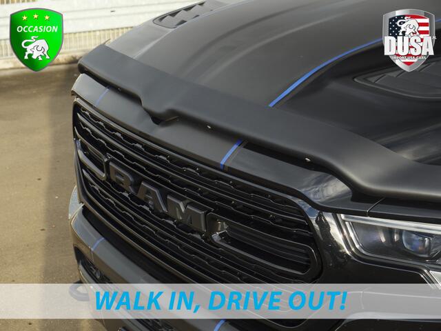 Dodge 1500 RAM | Limited | 5.7 V8 | 4x4 | Crew Cab | Striping | 22 inch Wheels | LPG | Panorama |