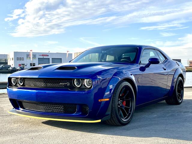 Dodge CHALLENGER SRT Hellcat redeye widebody jailbreak