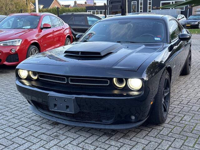 Dodge CHALLENGER 5.7 V8 R/T Zwart 2016 LEES BESCHRIJVING