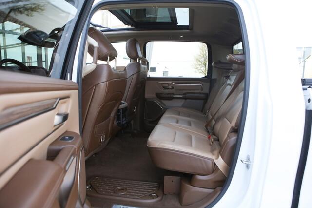 Dodge RAM PICKUP 5.7 V8 4x4 CC Longhorn. PANO, Guerrilla Exhaust