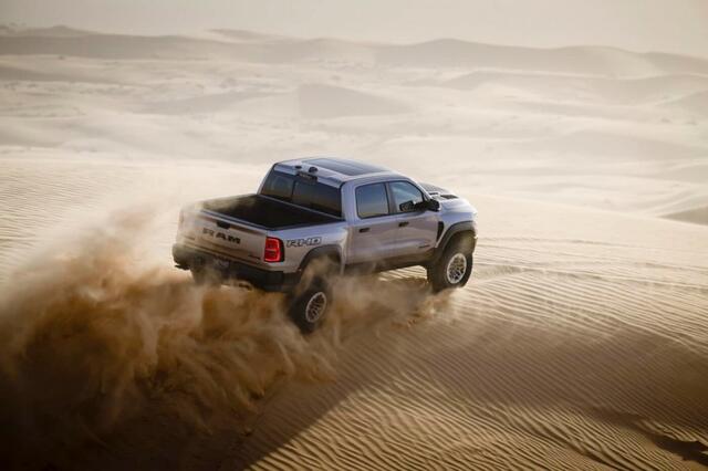 Dodge RAM PICKUP RHO (TRX) MY2025 540Pk Hurricane 3.0 L6 Level 1 Equip